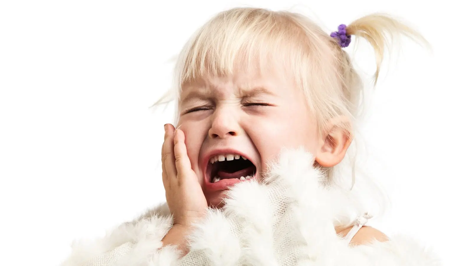 Come curare le afte in bocca nei bambini? Il rimedio delicato e naturale che dà sollievo